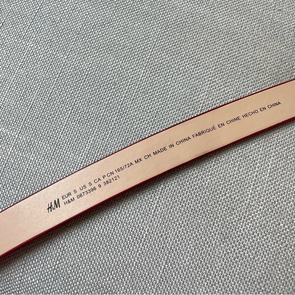 H&M Gold and Red Belt - Picture 3 of 3